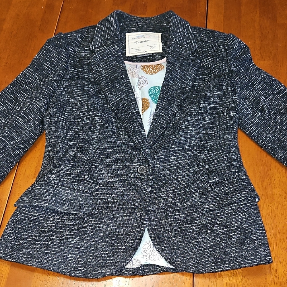 Anthropologie Navy and White Textured Knit Blazer